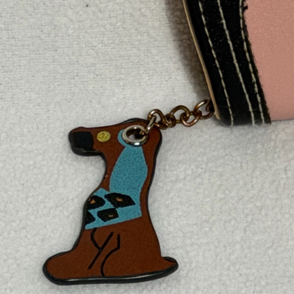 Love's Pink and Black Dog Purse - Picture 2 of 9